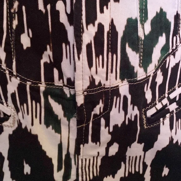 Isabel Marant black & white high waisted stretch skirt